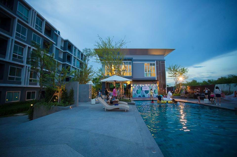 Diamant Modern Room Condominium Resort Chiang Mai Extérieur photo